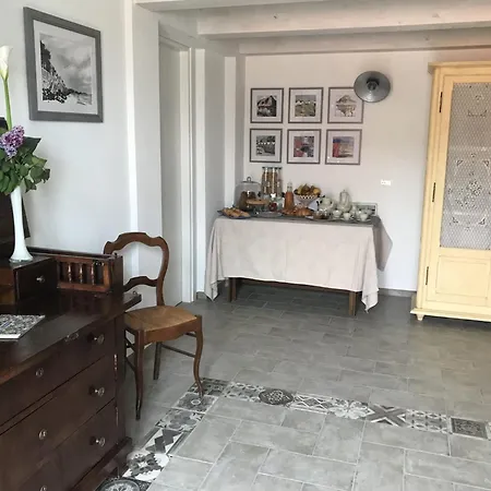La Dolce Riva Bed and Breakfast